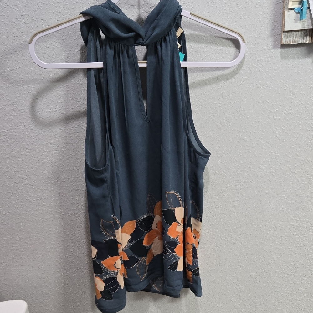 La SENZA Black and Blue Backless Sleeveless Tank